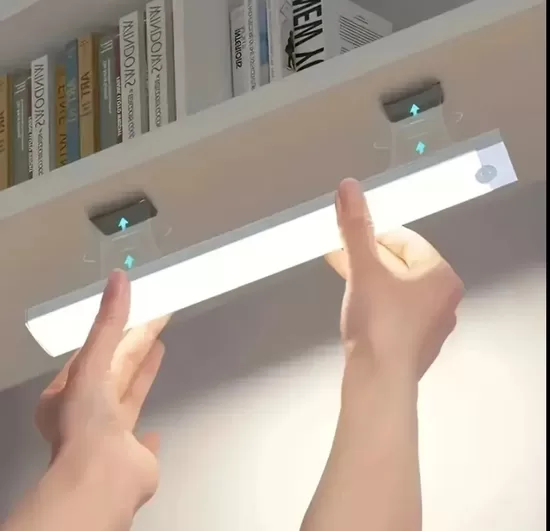 LAMPARA RECARGABLE DE 50cm CON SENSOR INTELIGENTE Y SOPORTE MAGNÉTICO